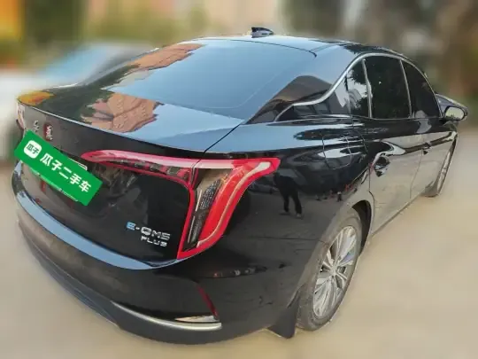 Hongqi E-QM5 2024 (59600 км)