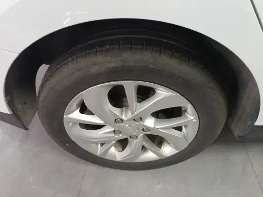 Buick Velite 6 2023 (28200 км)