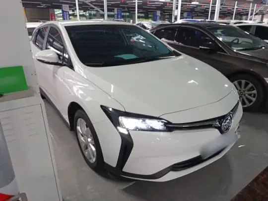 Buick Velite 6 2023 (28200 км)