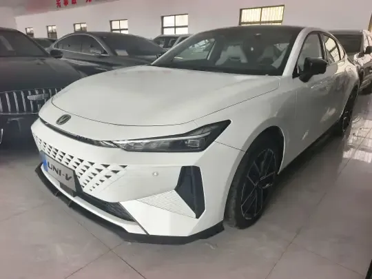 Changan UNI-V iDD 2024 (100 км)