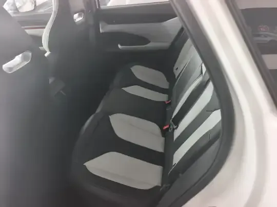 Changan UNI-V iDD 2024 (100 км)