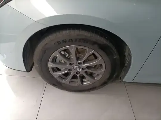 BYD Qin L 2024 (9700 км)