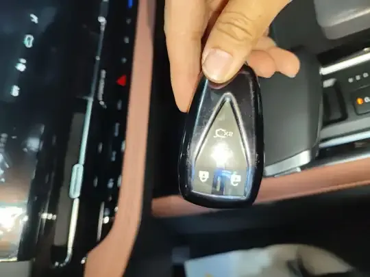 CHANGAN NEVO Q05 2024 (14700 км)