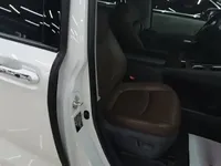 Toyota Granvia 2024 (35600 км)