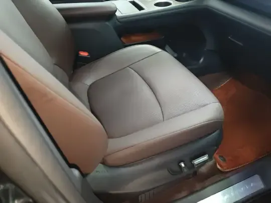 Toyota Granvia 2024 (31000 км)