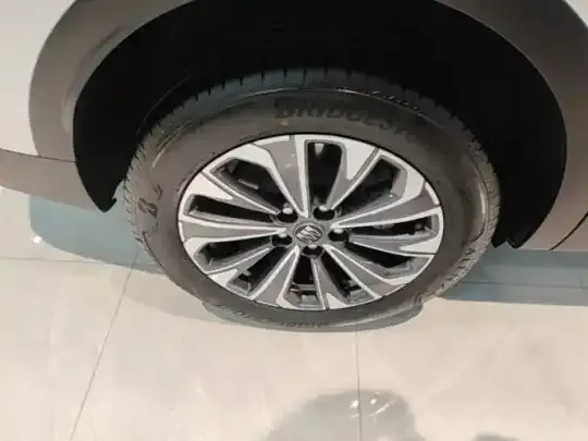 Buick Envision 2024 (28700 км)