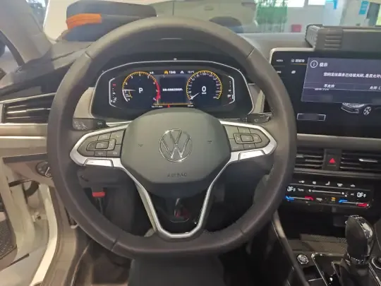 Volkswagen Bora 2024 (800 км)
