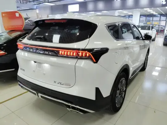 JETOUR X70 PLUS 2025 (9600 км)