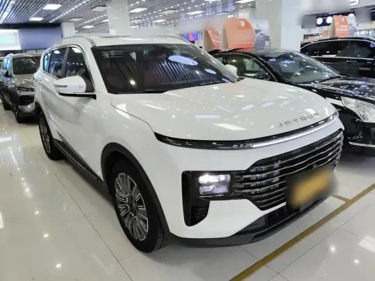 JETOUR X70 PLUS 2025 (9600 км)