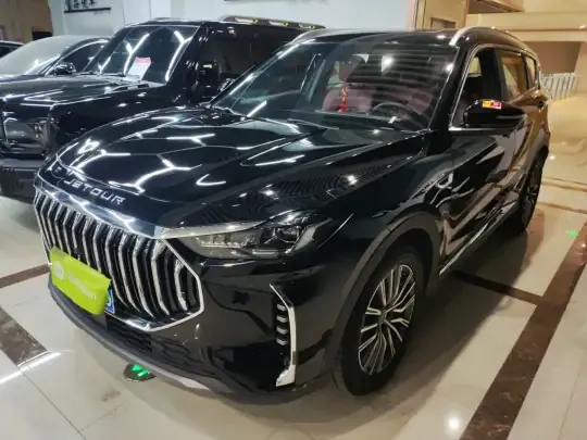 JETOUR X70 PLUS 2024 (5500 км)