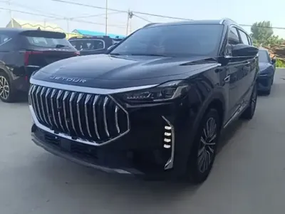 JETOUR X70 PLUS 2024 (5400 км)