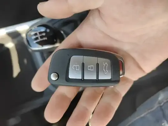 Geely Auto Emgrand 2025 (100 км)