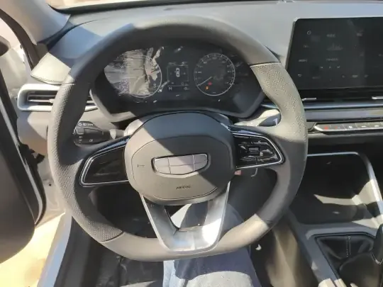 Geely Auto Emgrand 2025 (100 км)