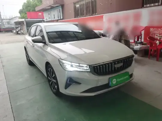 Geely Auto Emgrand 2025 (800 км)