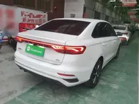 Geely Auto Emgrand 2025 (800 км)