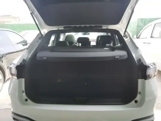 Volkswagen ID,4 X 2025 (15800 км)
