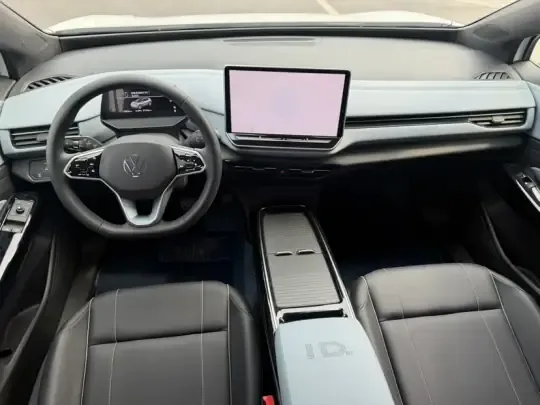 Volkswagen ID,4 X 2025 (15800 км)