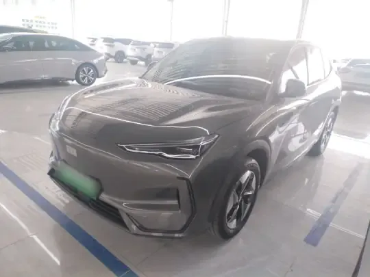 Geely Galaxy E5 2024 (20500 км)