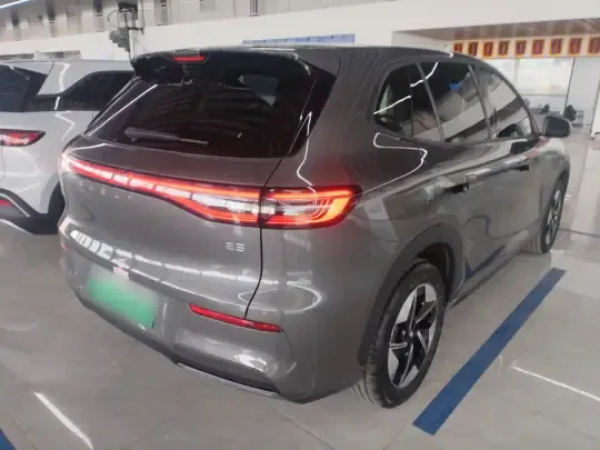 Geely Galaxy E5 2024 (20500 км)