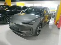 Geely Galaxy E5 2024 (4300 км)