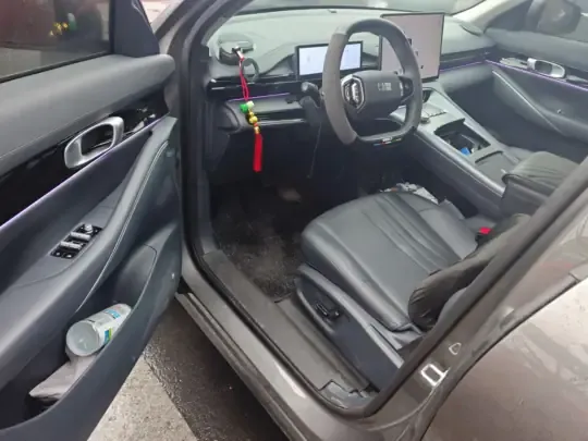 Geely Galaxy E5 2024 (18700 км)