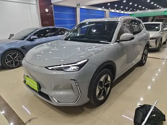Geely Galaxy E5 2024 (15500 км)
