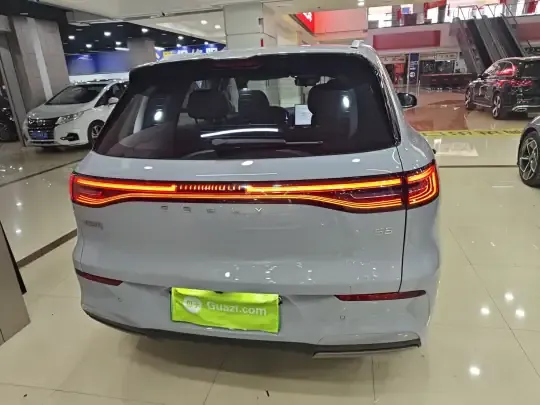 Geely Galaxy E5 2024 (15500 км)