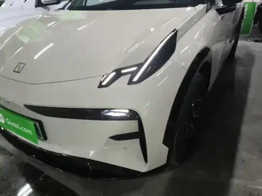 Zeekr X 2025 (5700 км)