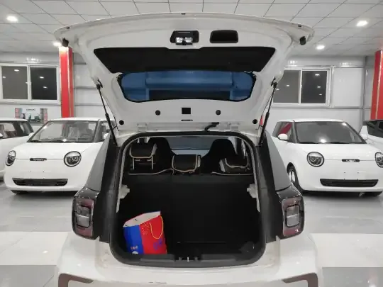 JAC Yiwei E10X 2024 (22799 км)