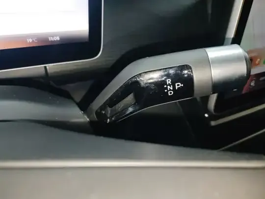 Geely Galaxy LEVC L380 2024 (20800 км)