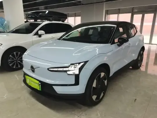Volvo EX30 2025 (100 км)