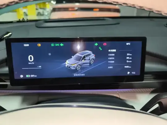Geely Galaxy E5 2024 (9400 км)