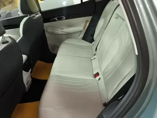 Geely Galaxy E5 2024 (9400 км)