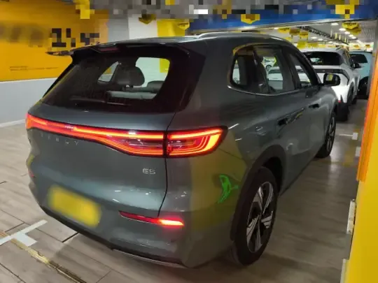Geely Galaxy E5 2024 (9400 км)