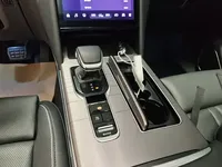 Hongqi HS7 PHEV 2024 (25099 км)