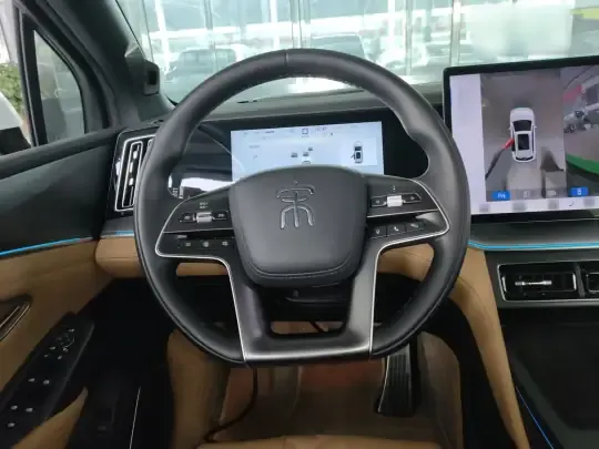 BYD Song L DM-i 2024 (27400 км)