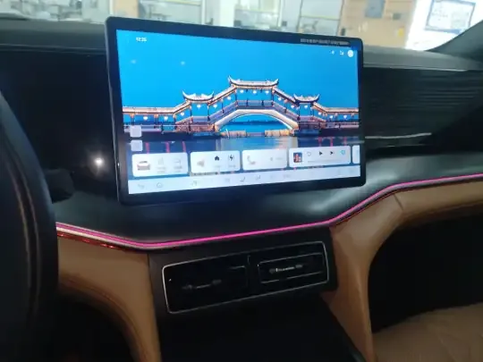 BYD Song L DM-i 2024 (8700 км)