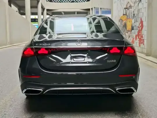 Mercedes-Benz E-Class New Energy 2024 (1100 км)