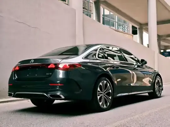 Mercedes-Benz E-Class New Energy 2024 (1100 км)