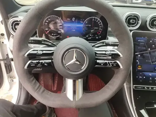 Mercedes-Benz C-Class New Energy 2024 (17100 км)