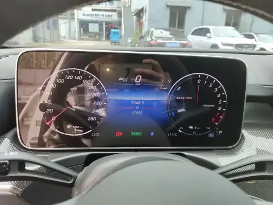 Mercedes-Benz C-Class New Energy 2024 (17100 км)