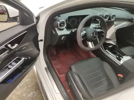 Mercedes-Benz C-Class New Energy 2024 (17100 км)