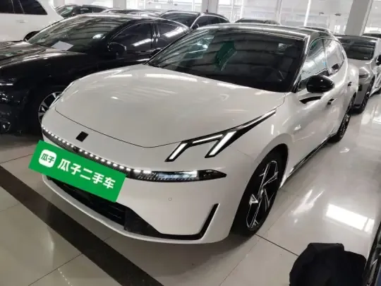 Lynk & Co 07 2024 (16600 км)