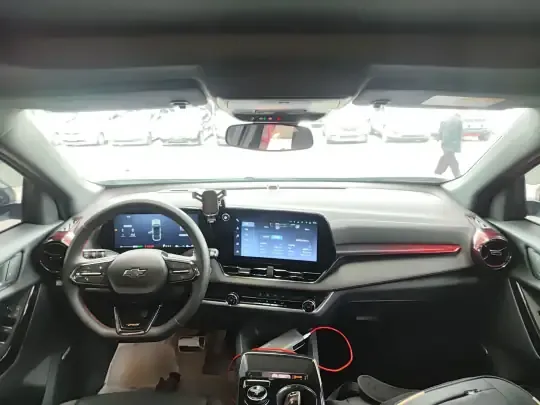 Chevrolet Equinox Plus 2024 (52300 км)