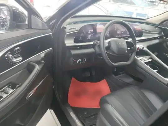 EXEED Lingyun 2025 (1400 км)