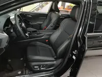 Toyota Avalon 2024 (6600 км)