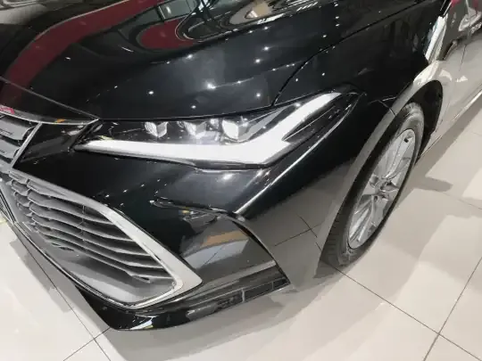 Toyota Avalon 2024 (6600 км)