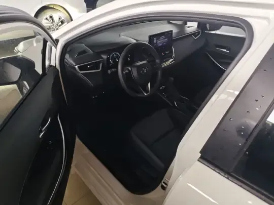 Toyota Corolla 2024 (9300 км)