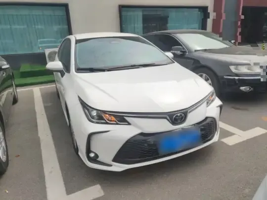 Toyota Corolla 2024 (36600 км)