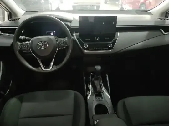 Toyota Levin 2024 (15400 км)